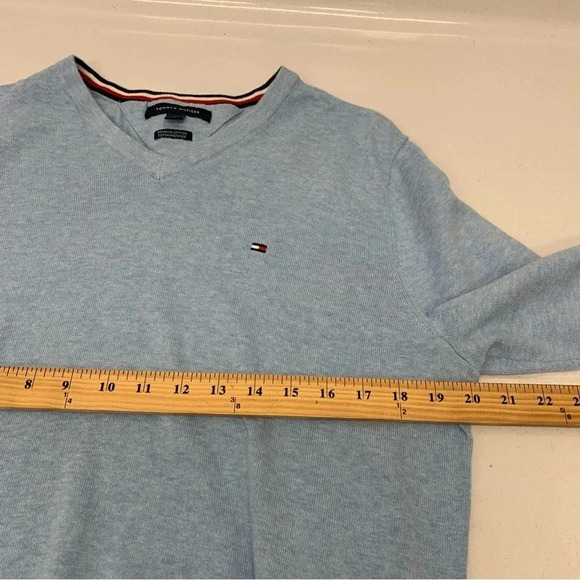 Tommy Hilfiger V Neck Sweater Men Medium Blue 100% Cotton Stretch Logo - Picture 4 of 10